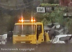 Nepi - Auto cappotta sulla Cassia