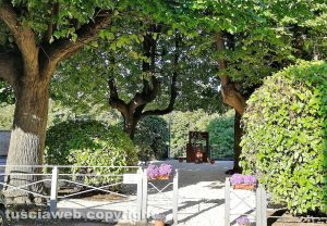 Viterbo - Il giardino alla Quercia intitolato a don Bernini
