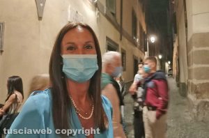 Simona Bernini - Viterbo, la passeggiata-racconto sui luoghi del Vigile