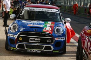 Gustavo Sandrucci, ancora una vittoria al Mini Challenge 