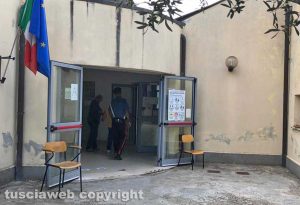 Elezioni - Un seggio al tempo del Covid