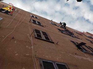 L'intervento dei vigili del fuoco 