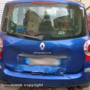 Viterbo - L'auto sequestrata da parte della polizia locale