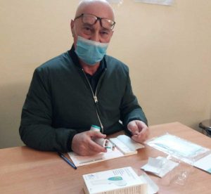 L'associazione "Montalto e Pescia legate insieme" dona termoscanner e mascherine alla guardia medica