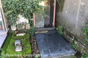 Viterbo - Degrado al cimitero di San Lazzaro