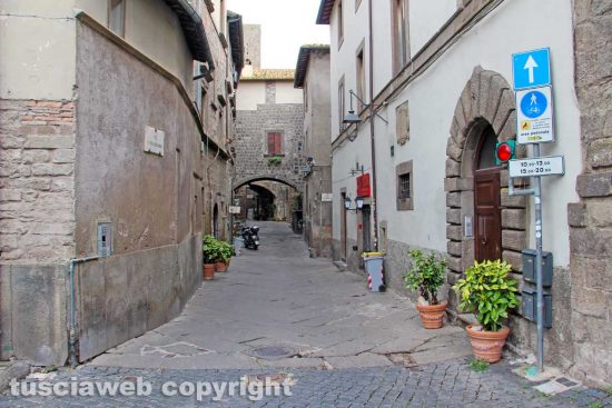 Viterbo - Via San Pellegrino