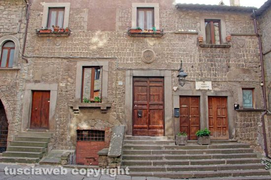 Viterbo - Piazza San Pellegrino