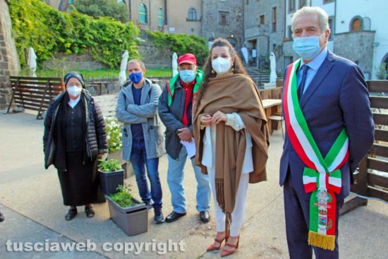 Viterbo - La targa a Pietro Rossi