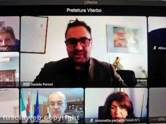 Viterbo - La riunione on line tra il prefetto e i dirigenti scolastici della Tuscia