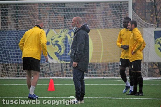 Sport - Calcio - Viterbese - Il primo allenamento di Roberto Taurino