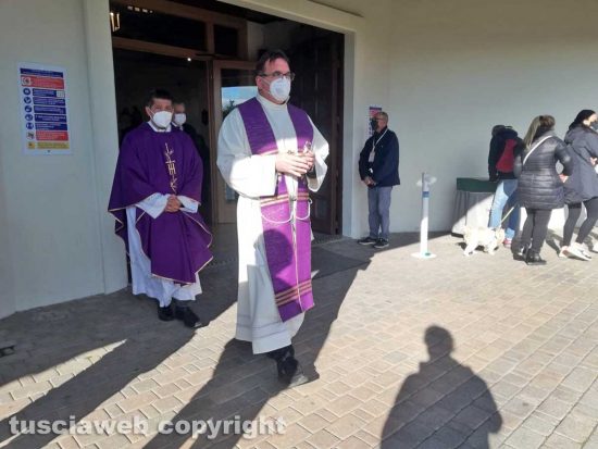 Viterbo - Don Dante (sinistra) e don Luca