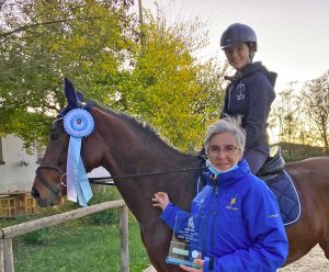 Sport - Ippica - L’atleta Sofia Pagliaro con la presidente Maria Gabriella Ascenzi