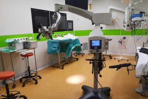 Viterbo - Il nuovo microscopio all'ospedale di Belcolle