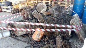 Civitavecchia - La rimozione degli ormeggi abusivi alla Frasca