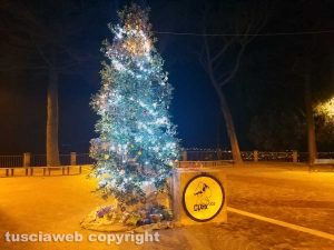 Montefiascone - L'albero di Natale al Belvedere di Libera Voce