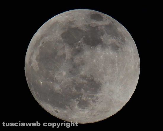 La luna piena