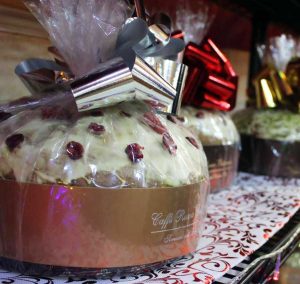 Natale - I panettoni del caffè Roma di Soriano nel Cimino