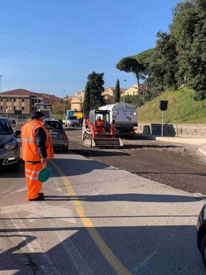 Lavori in corso in piazza Martiri d'Ungheria