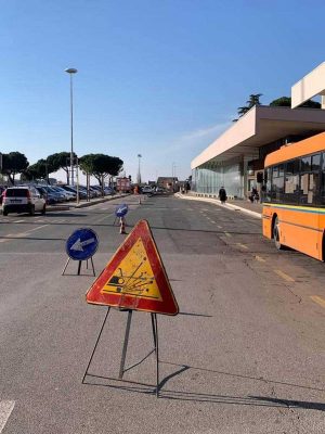 Lavori in corso in piazza Martiri d'Ungheria