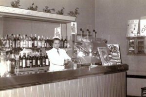  Il barman Angelino Bastoni I