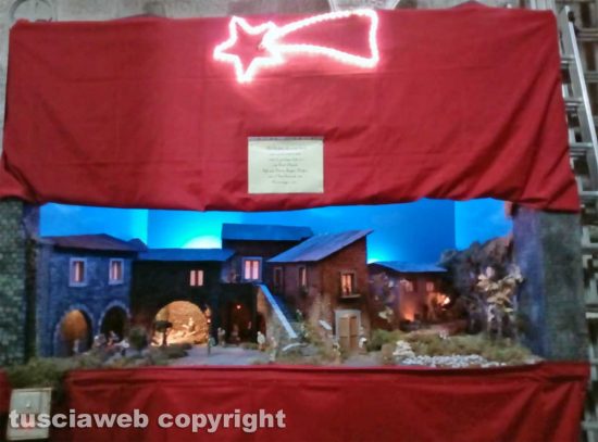 Viterbo - Il presepio realizzato nella chiesa di Santa Maria Nuova
