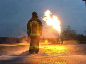 Orte - Camion carico di gas allo stato liquido si scontra contro un autotreno