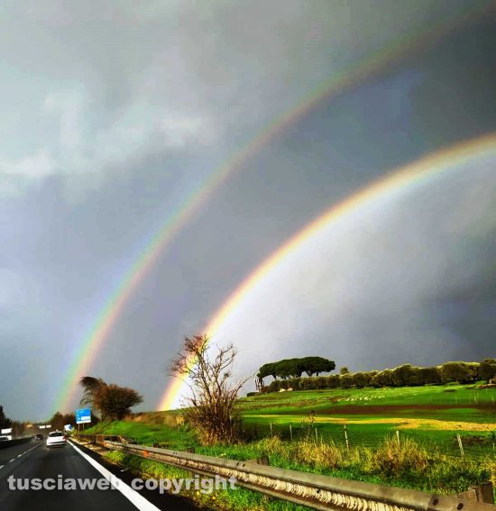 Il doppio arcobaleno 