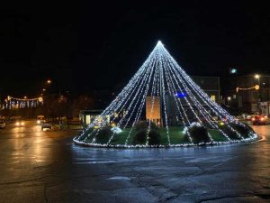Luminarie in piazza della Liberazione a Civita Castellana