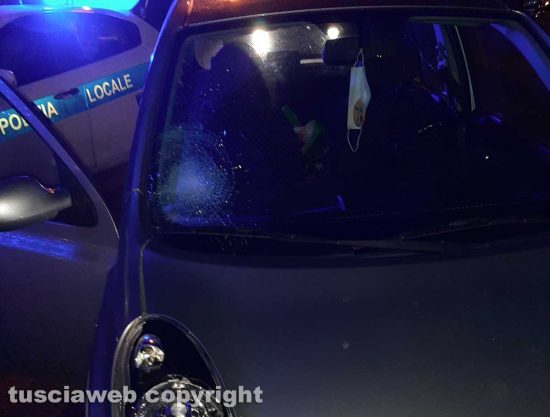 Vetralla - Pedone travolto mentre attraversa la strada