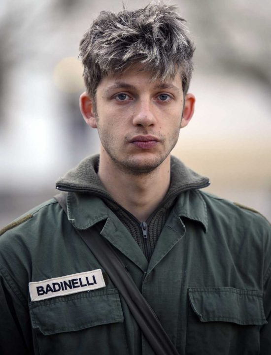 Alessandro Badinelli nel docs-reality Rai La caserma