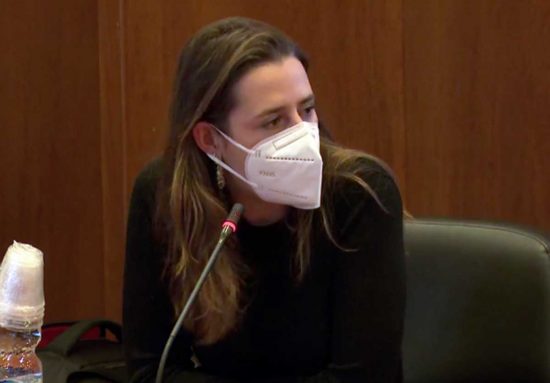 L'autrice del libro "Il senso dell'insieme" Rebecca De Fiore 