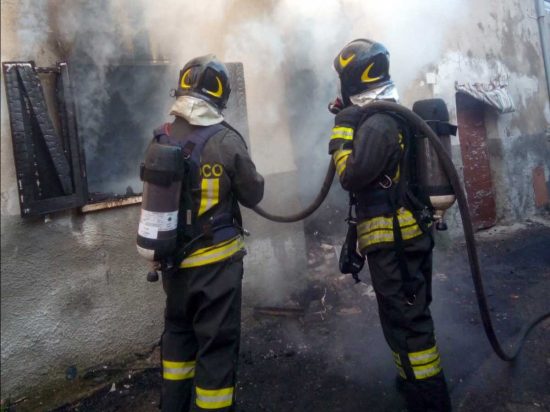 Grotte Santo Stefano - I vigili del fuoco sul posto