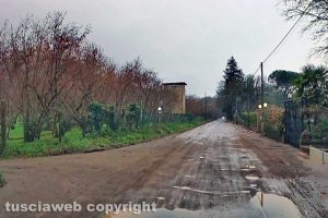 Ronciglione - Buche lungo la strada provinciale Valle di Vico
