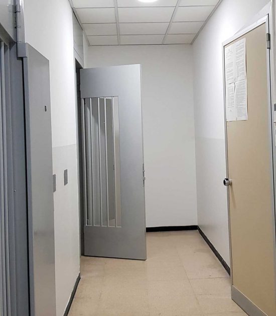 Le nuove camere di sicurezza della questura di Terni