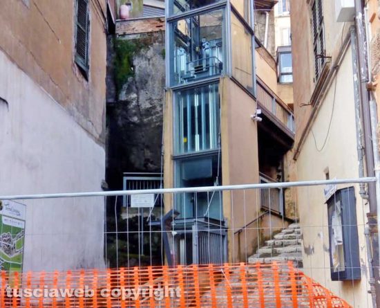 Vignanello - I lavori all'ascensore