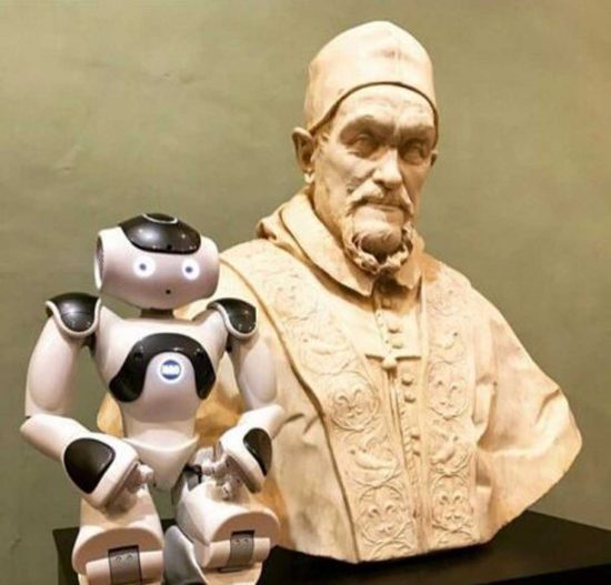 Il robot Nao Arisa al museo di Acquapendente
