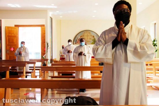 Viterbo - La messa per i 10 anni di Lino Fumagalli