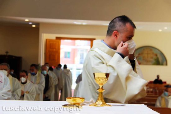 Viterbo - La messa per i 10 anni di Lino Fumagalli