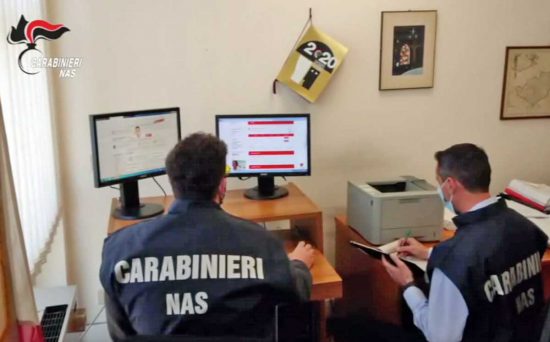 Carabinieri - I Nas al lavoro sui siti web
