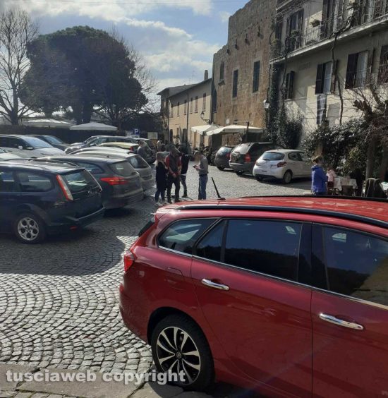 Tuscania - La situazione del parcheggio in largo Torre di Lavello
