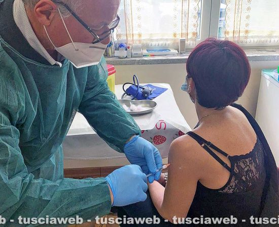 Coronavirus - Vaccino dal medico di famiglia