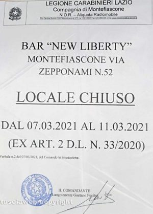 Montefiascone - Il bar chiuso dai carabinieri a Zepponami