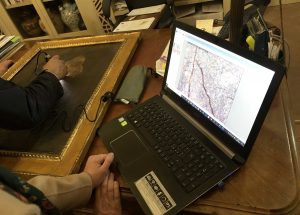 Orvieto - Il team di esperti del Consorzio Pragma anlalizza il quadro che raffigura Dante Alighieri 