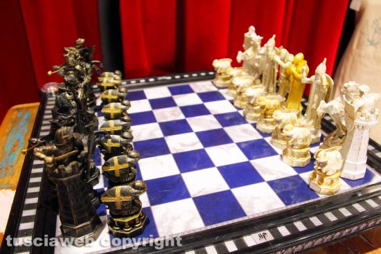 Viterbo - La scacchiera di Fabrizio e Nicoletta Mazzuca