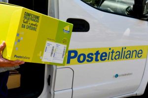 Poste italiane - Un portalettere