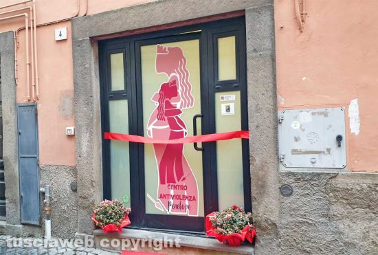 Viterbo - Il centro antiviolenza Penelope
