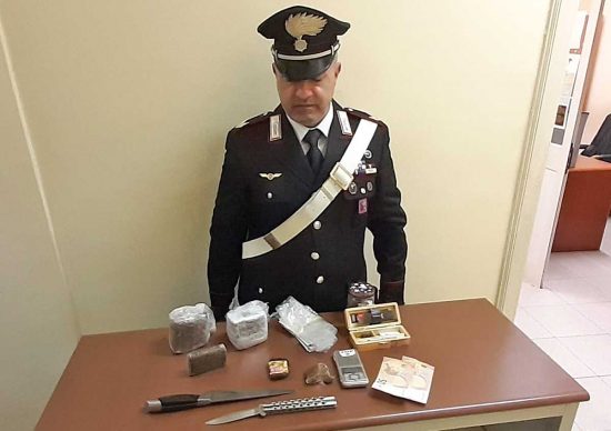 Terni - Carabinieri - 65enne trovato con oltre un chilo di droga