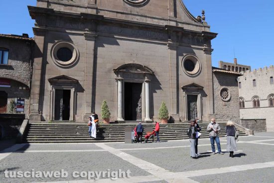 Viterbo - La mattina di Pasqua