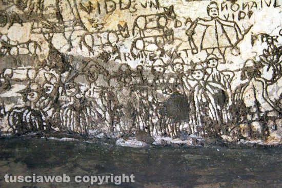 Viterbo - Piazza Crispi - I frammenti del museo civico