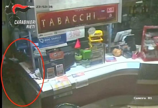 Rieti - Carabinieri - Furti in tabaccherie